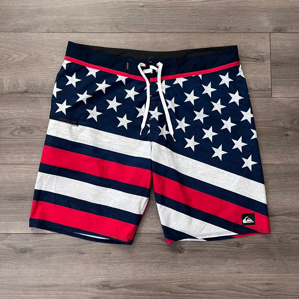 Quiksilver Mens Board Shorts American Flag Stars Stripes Blue Red White Size 36